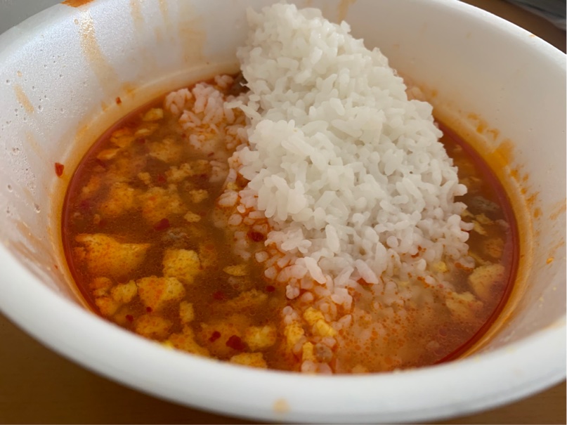 マルちゃん正麺 カップ にんにく塩担々麺