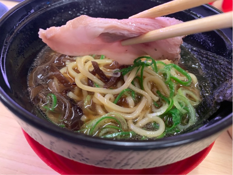 昆布薫る醤油ラーメン
