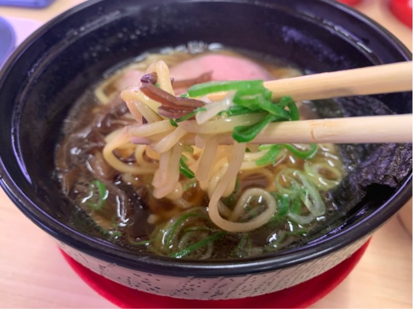 昆布薫る醤油ラーメン