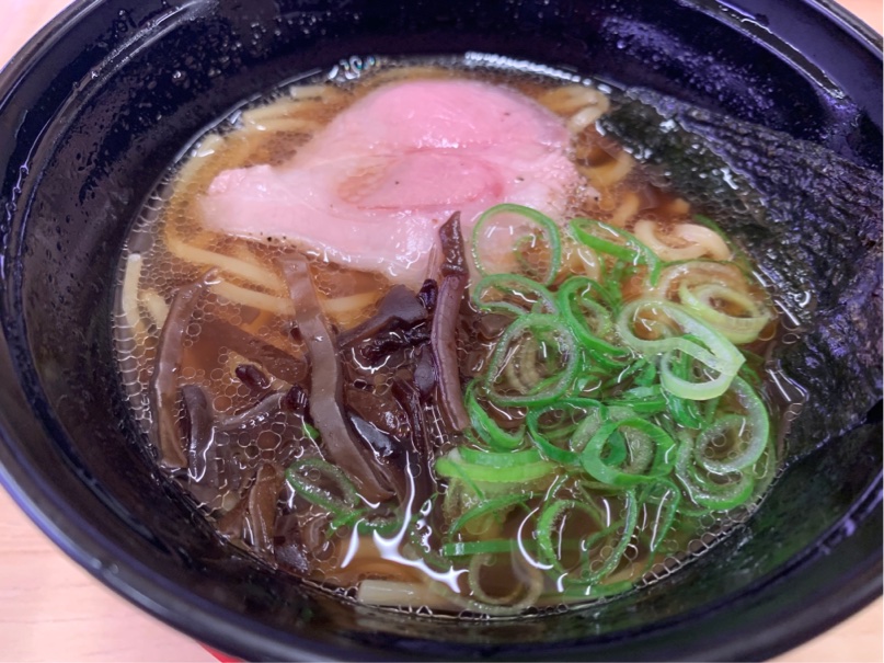 昆布薫る醤油ラーメン