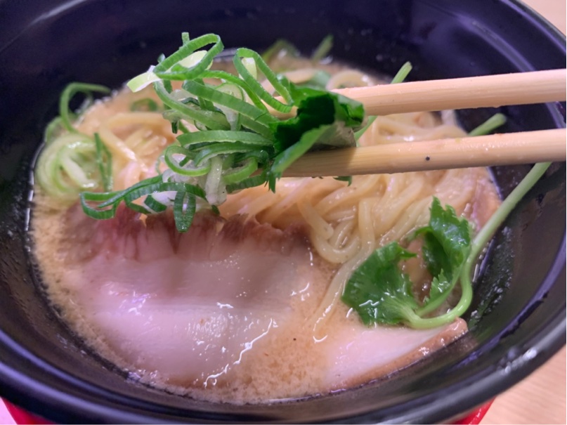 ラーメン人生JET監修とろとろ濃厚鶏ラーメン